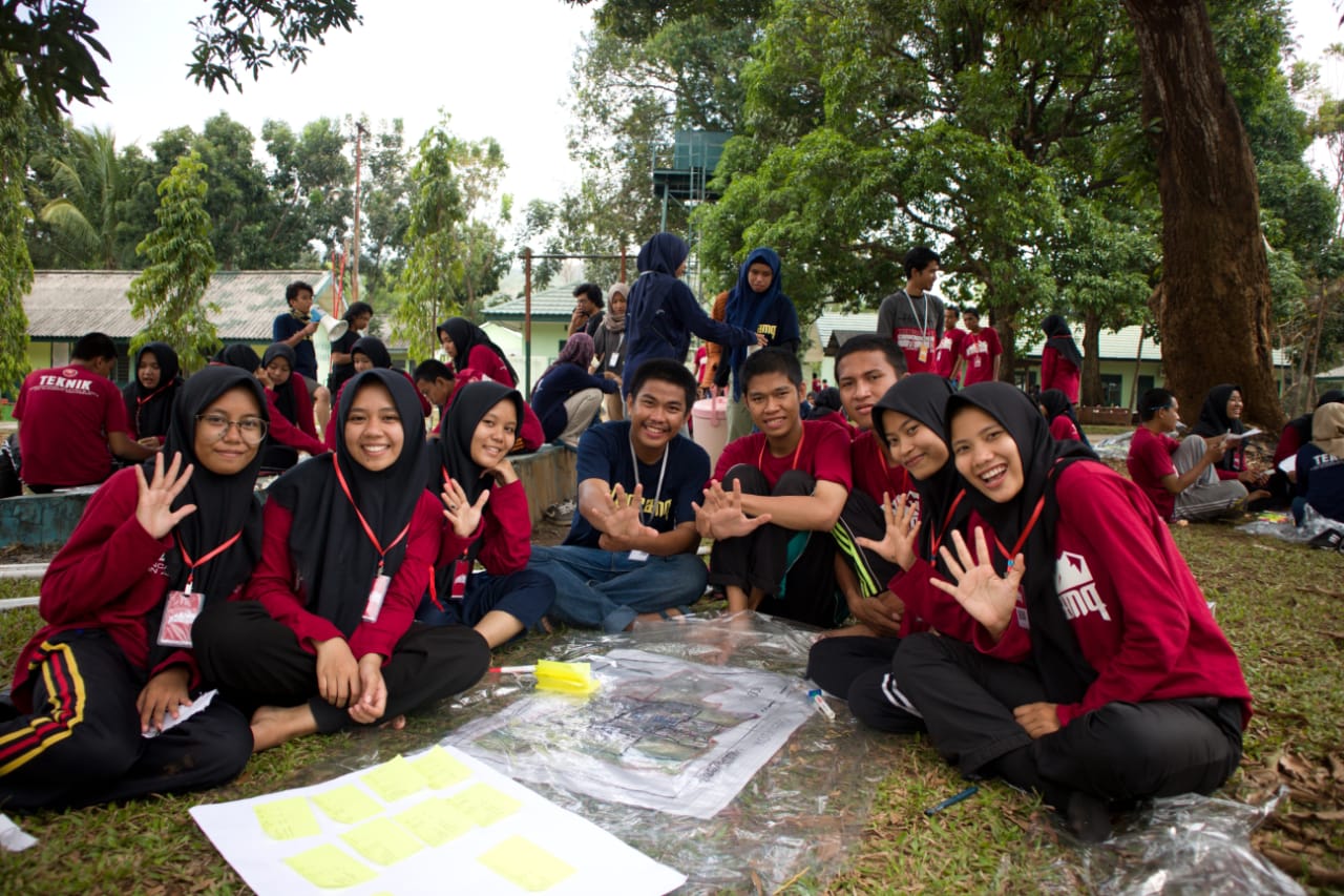 Gambar Praktek Lapangan, HMJ PWK Gelar Plano Camp